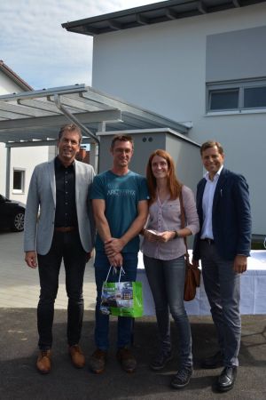 41705198 920918438117605 3614070028732727296 o 920918428117606